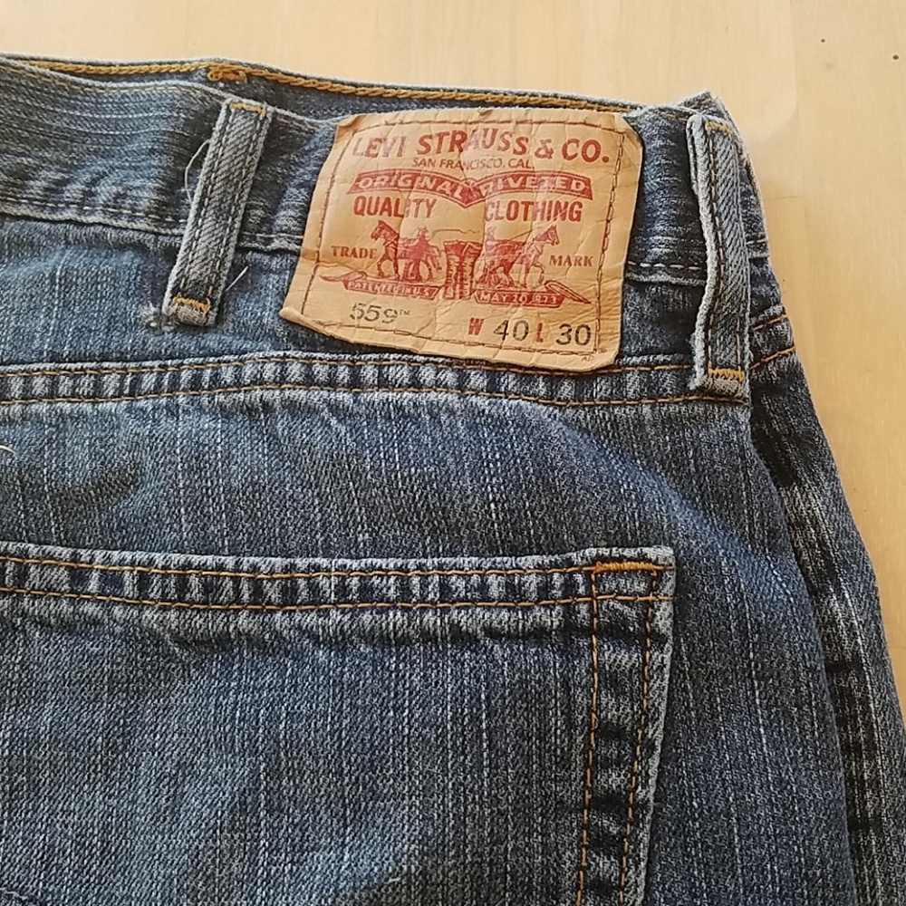 Levis